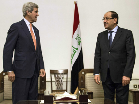 Kerry realiza una visita sorpresa a Iraq en medio de avance terrorista
